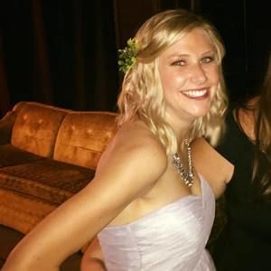 Meet your Posher, Alyssa